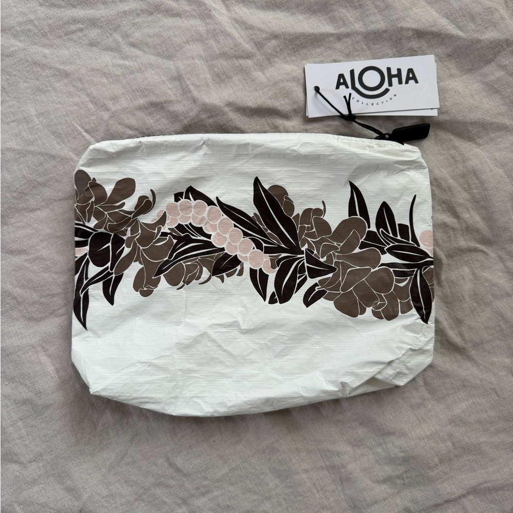 ALOHA Collection Travel Pouch
